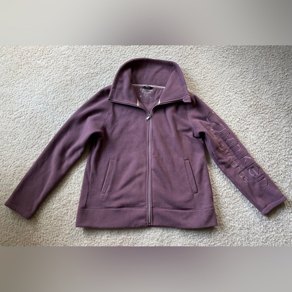 Calvin Klein Women’s Muave Performance Zip-Up Jacket